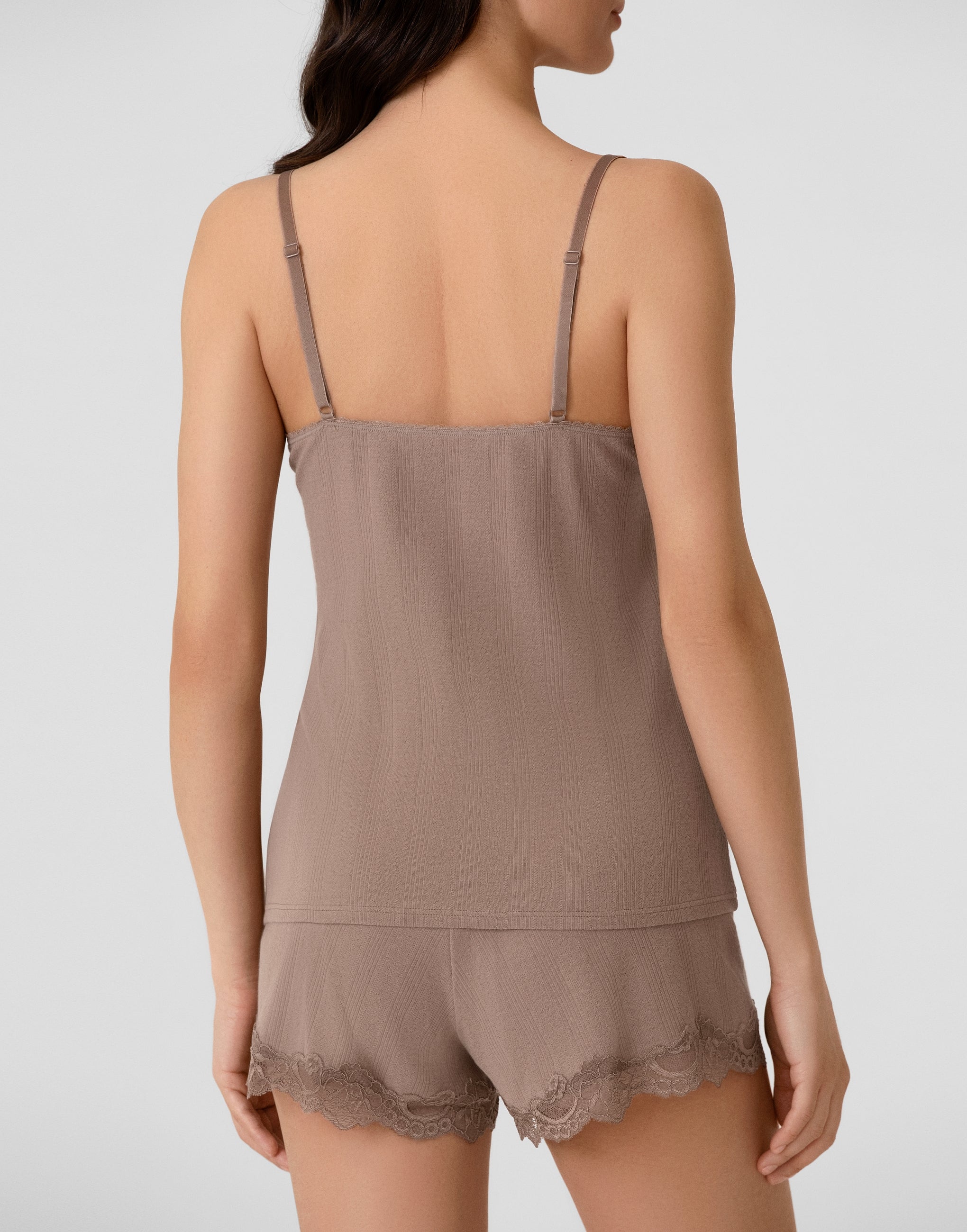Set top e pantaloncini MD767