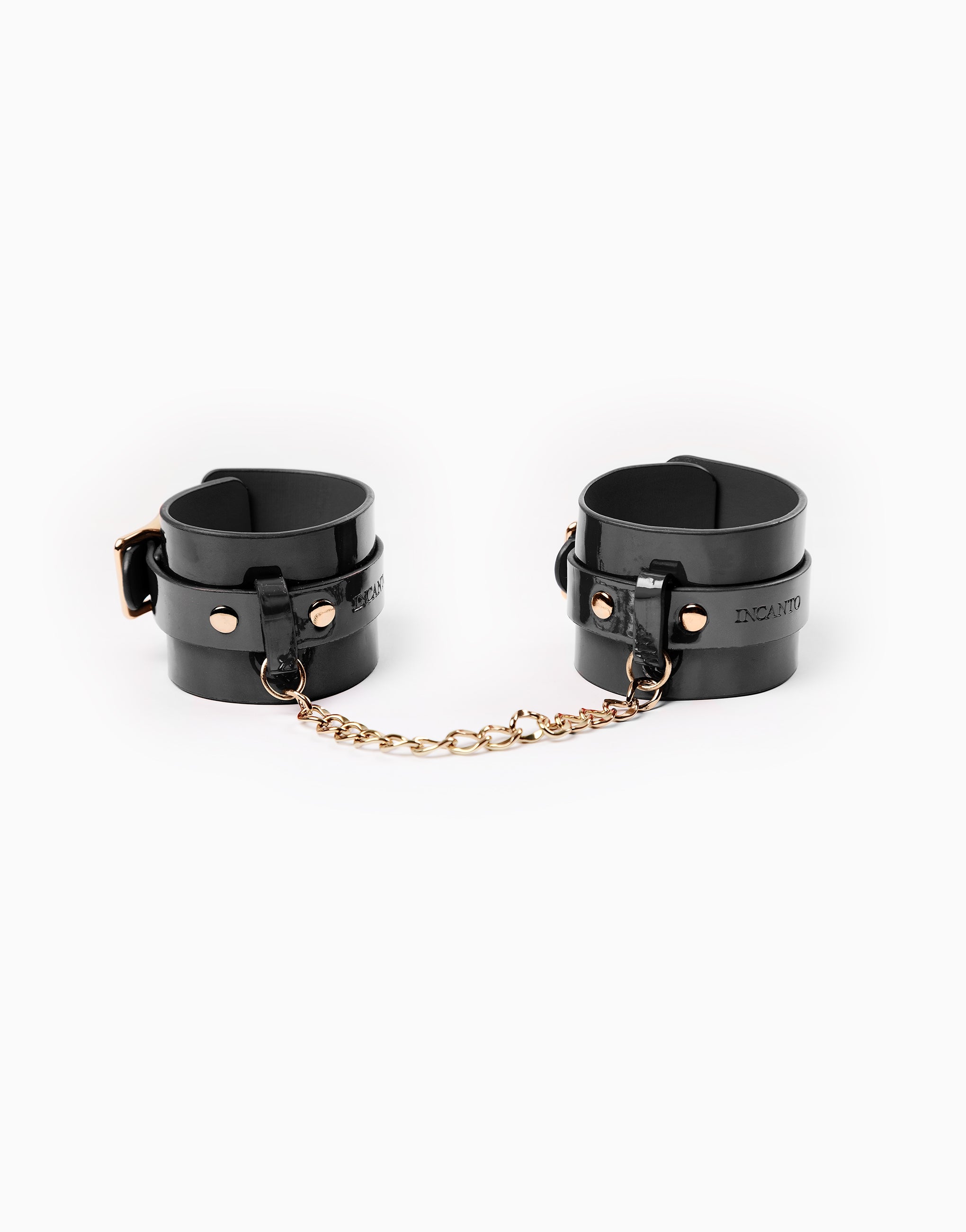 Manette Accessories Very Sexy