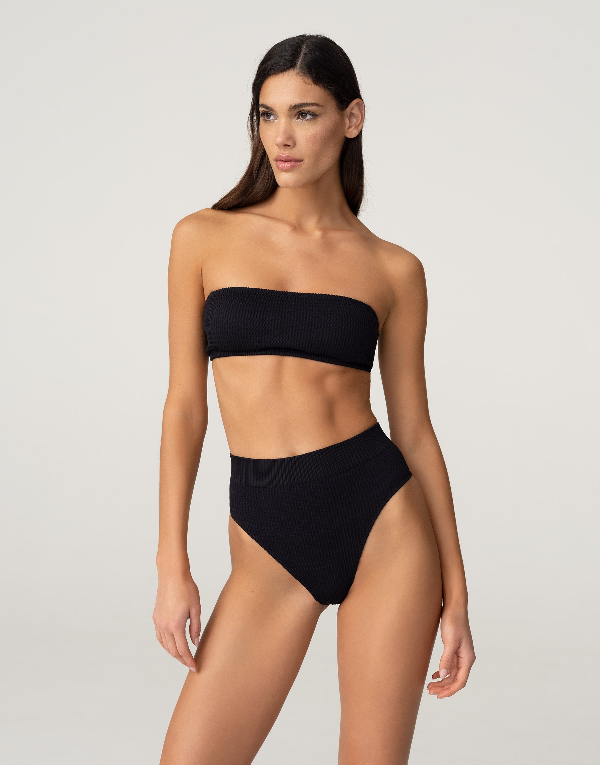 Bikini a fascia con coppe preformate ID617