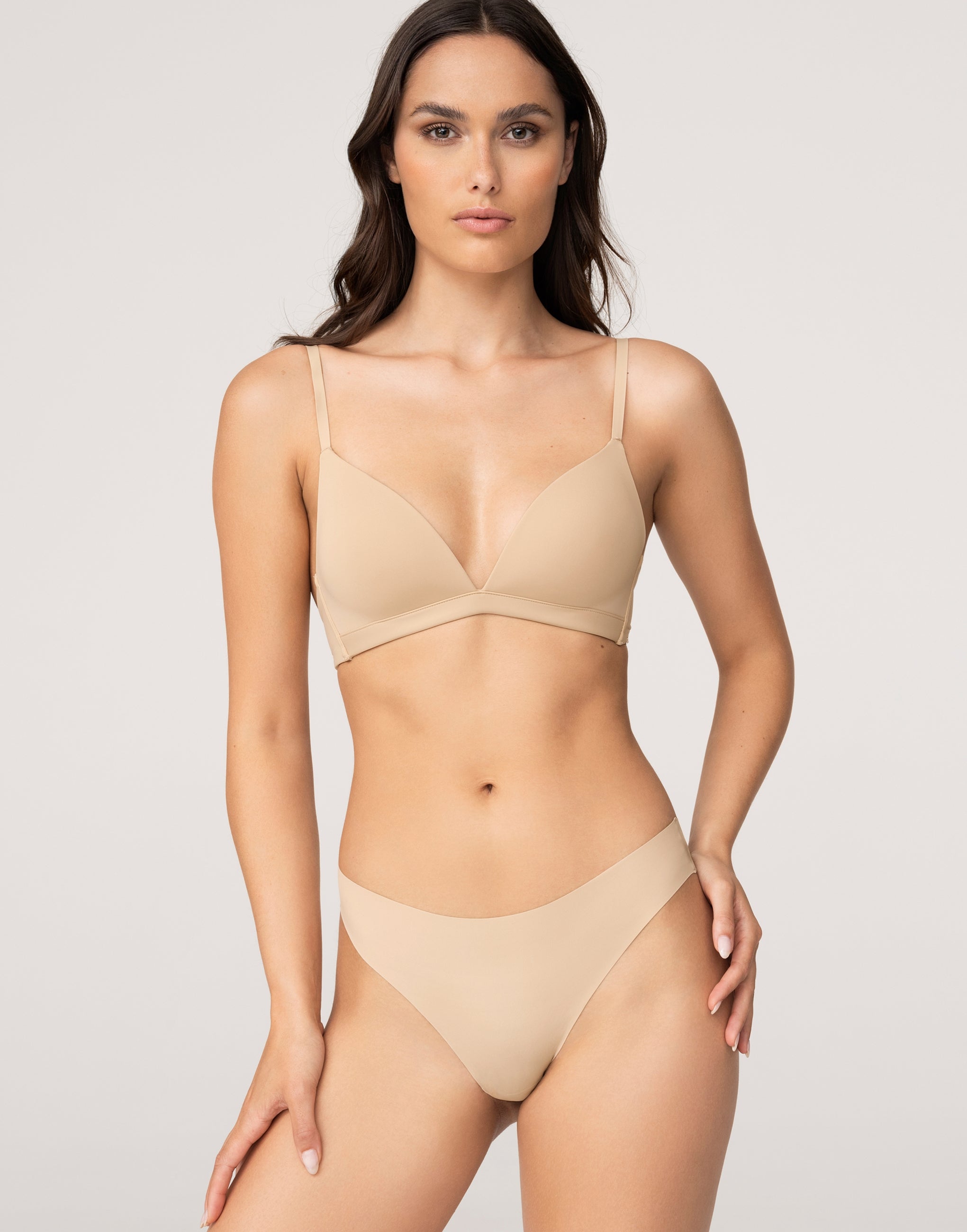 Reggiseno con coppe preformate a triangolo senza ferretto Skin